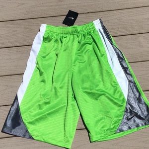 Brand New! Nike Boy L Basketball Shorts!